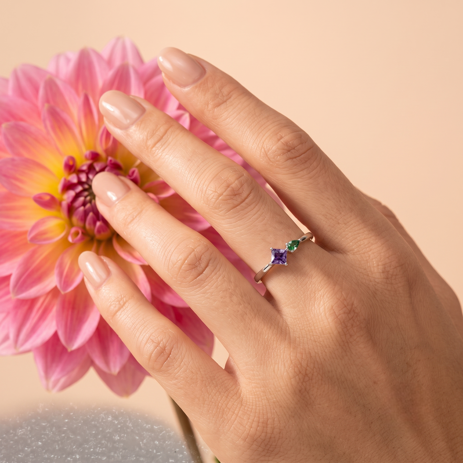 925 Sterling Silver Ring with Purple Princess-Cut CZ and Green Pear-Cut CZ Stones.