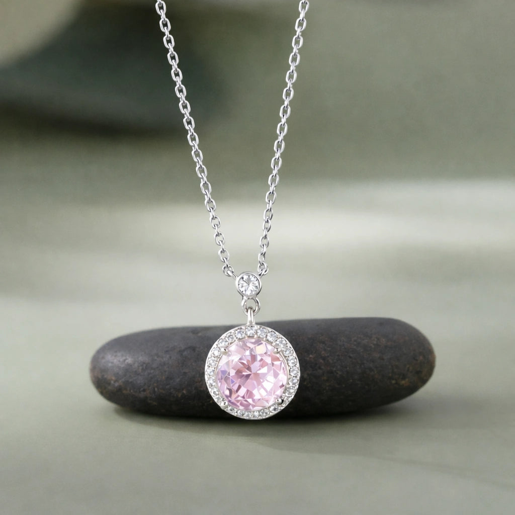 Necklace with a pink gemstone pendant 
