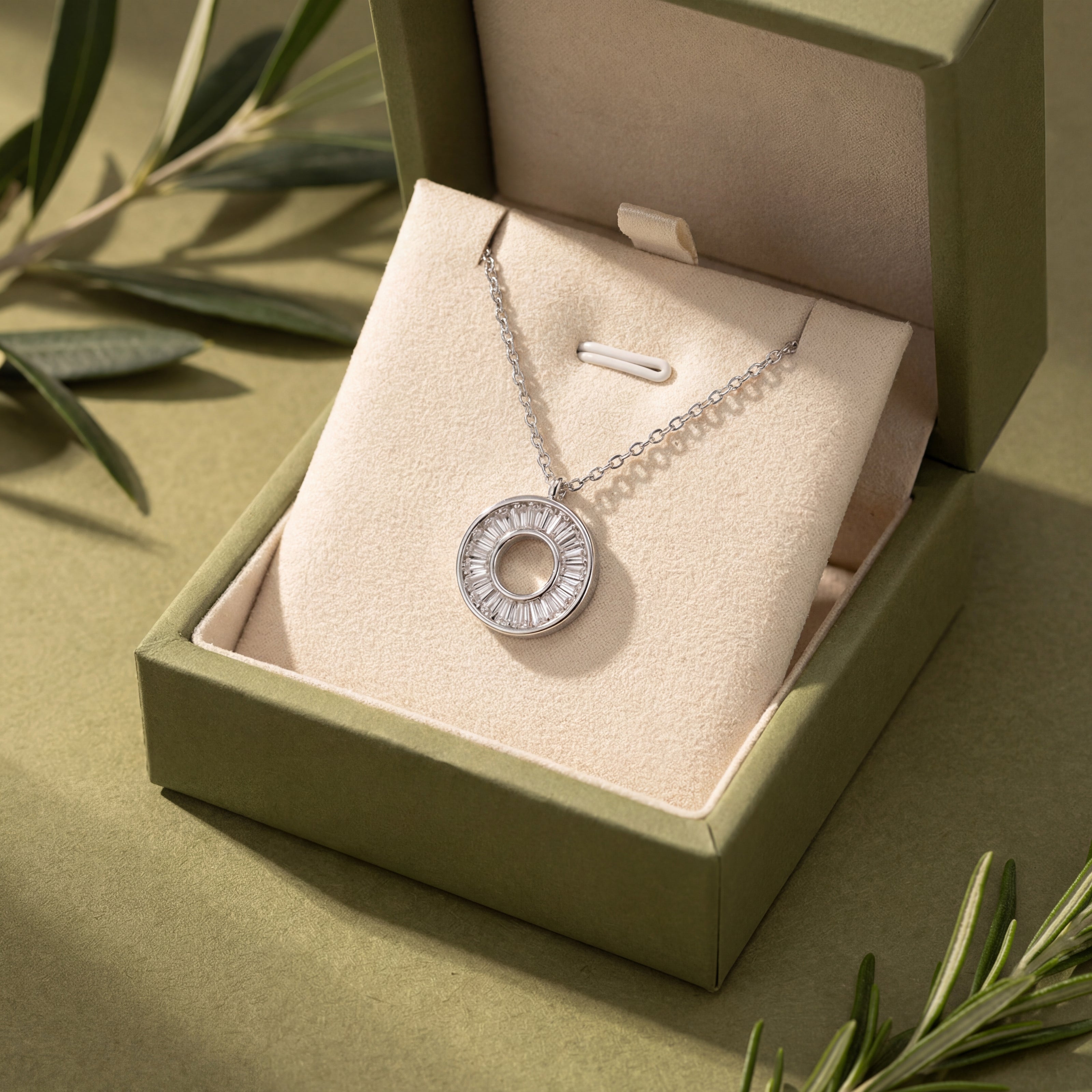circle halo diamond 925 sterling silver pendant chain