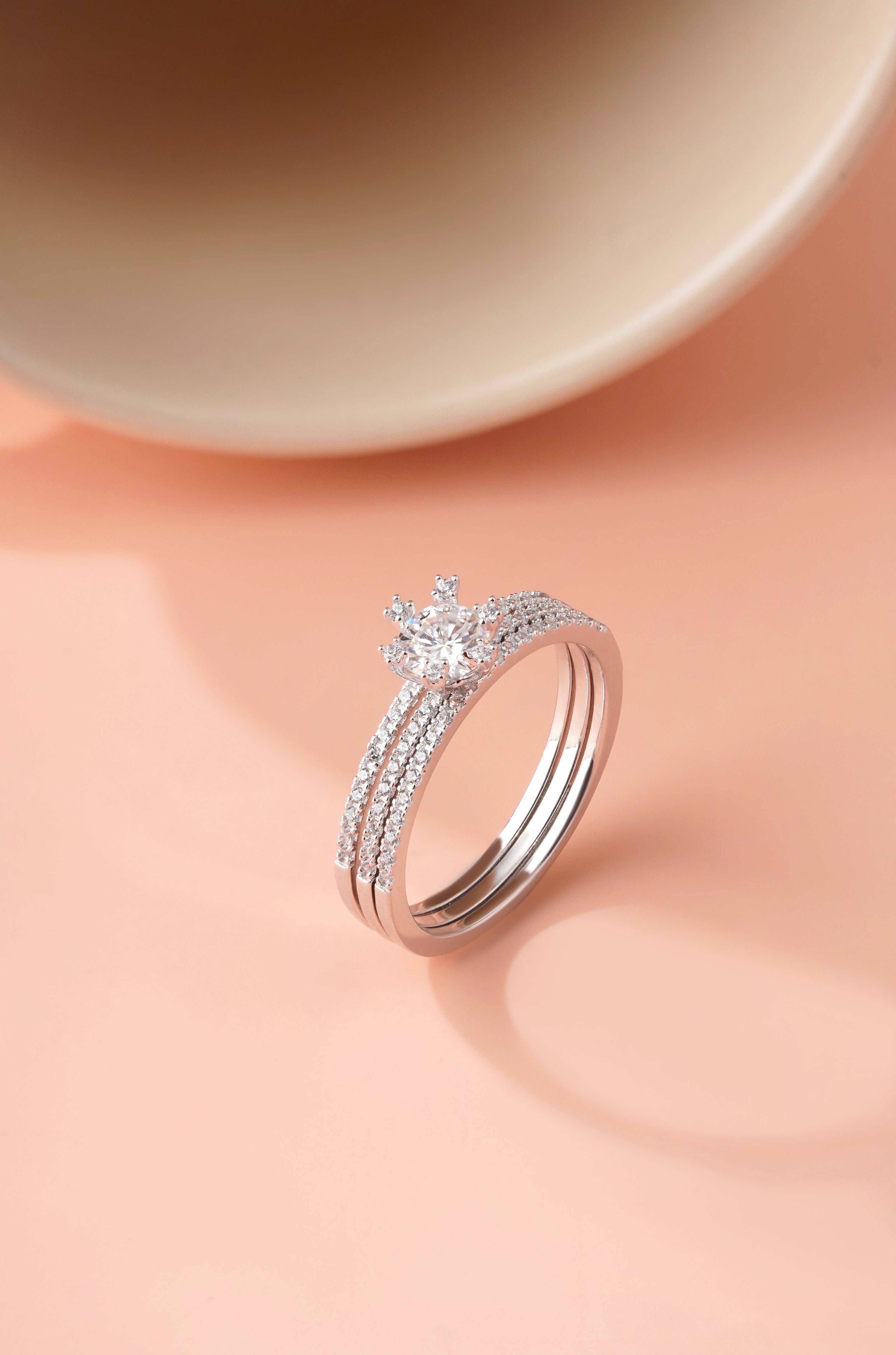 Silver Ring With Dimond 