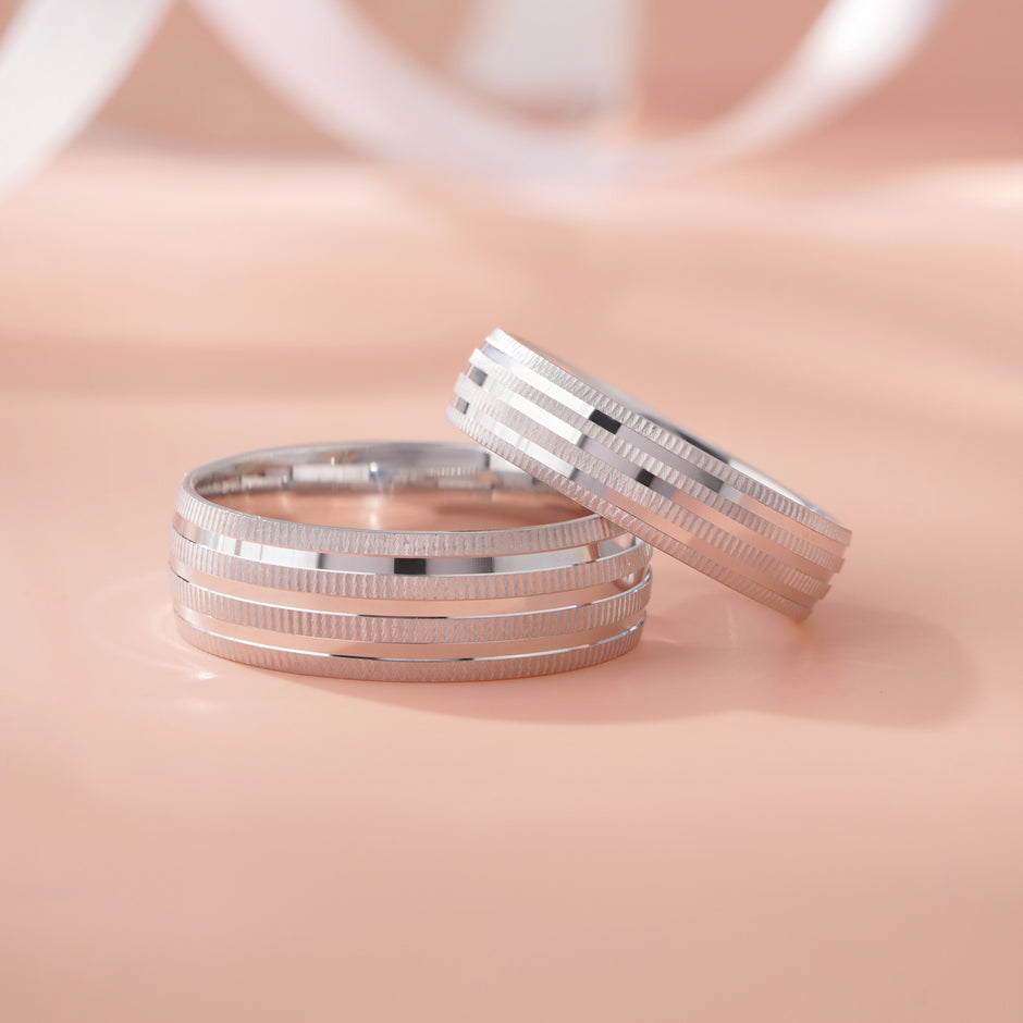 Luxury 925 Sterling Silver Men’s Ring with Modern Textured Design 