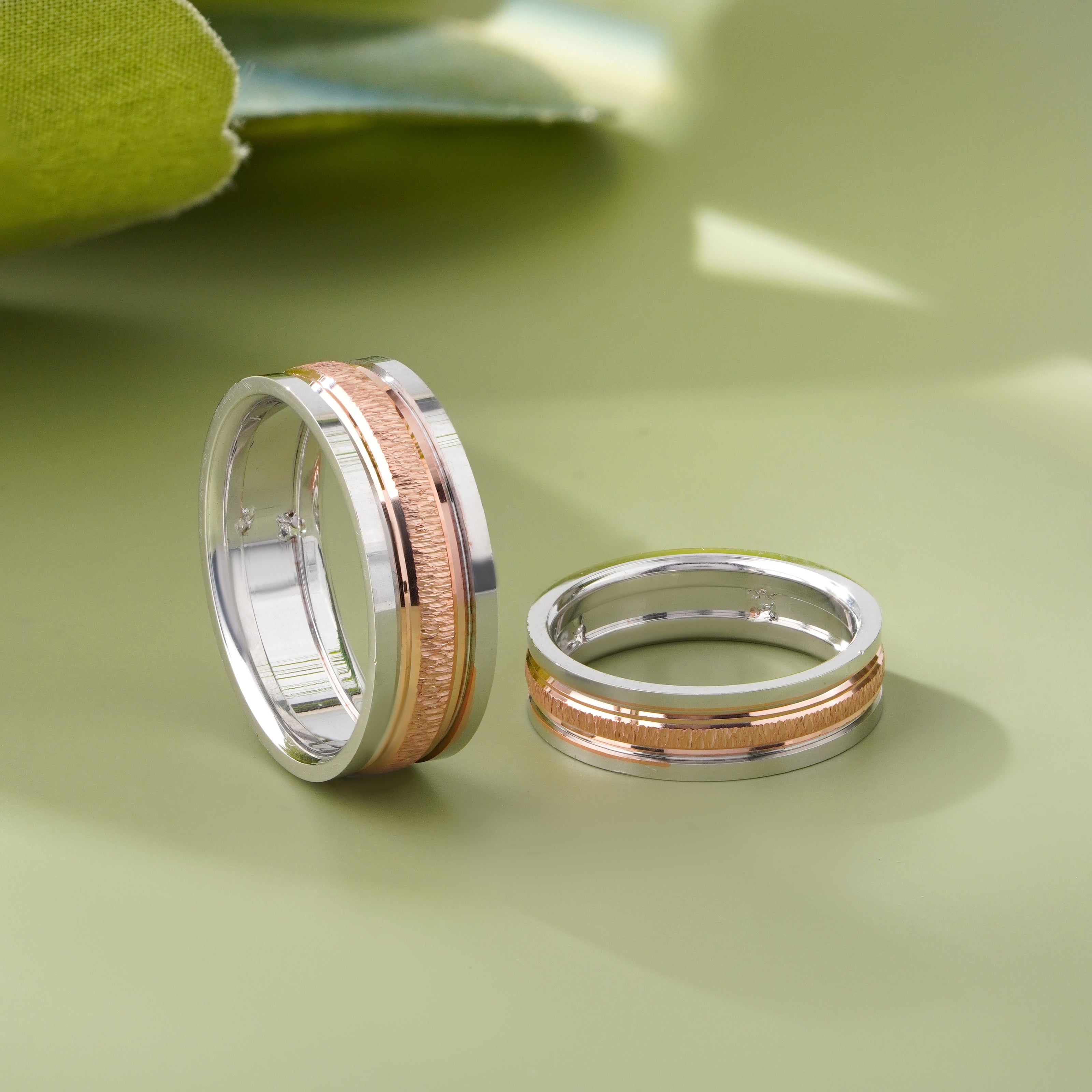 Elegant Dual-Tone Diamond Texture 925 Sterling Silver Rose Gold Couple Band for Women