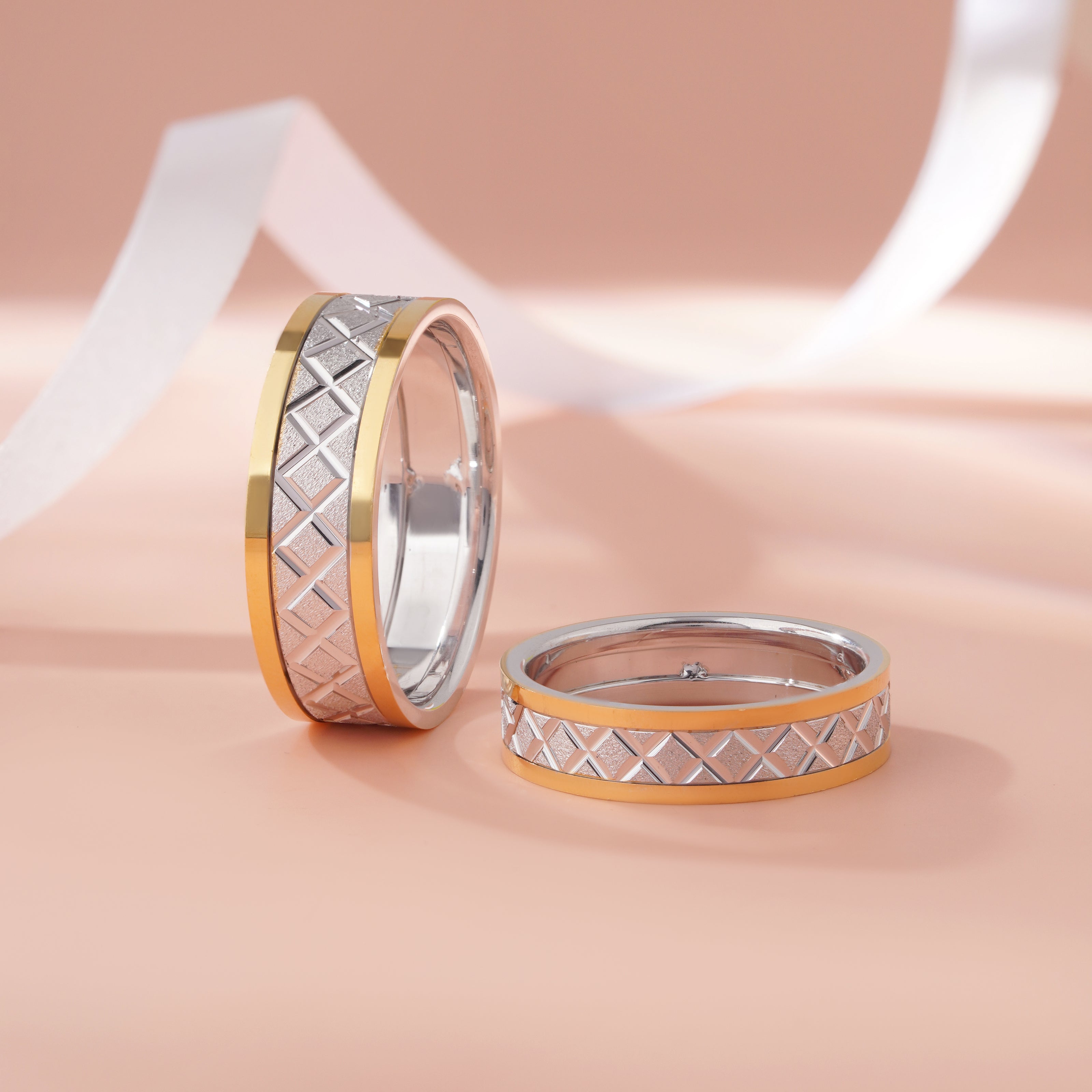 Refined Criss-Cross Design 925 Sterling Silver Yellow Gold Couple Band for Men