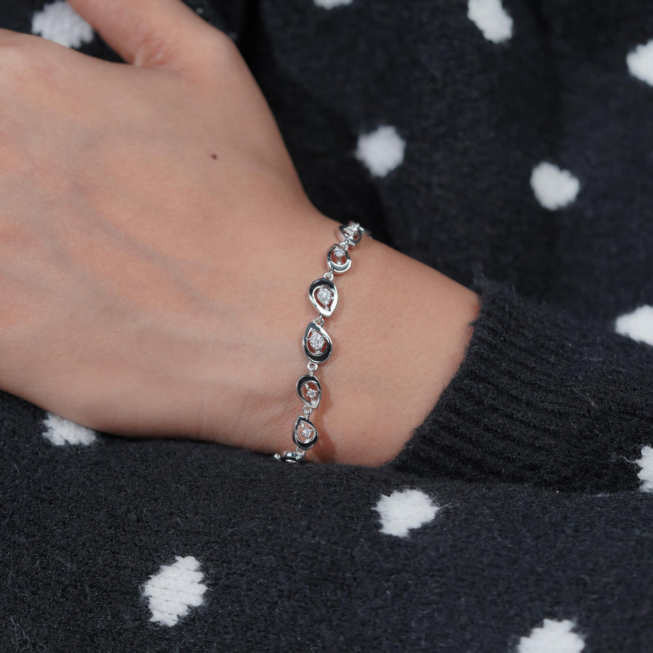 Teardrop CZ Motif 925 Sterling Silver Bracelet for Women