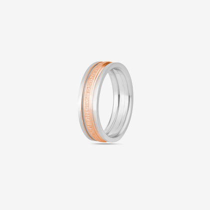 Elegant Dual Tone Diamond Texture Ring on Hand