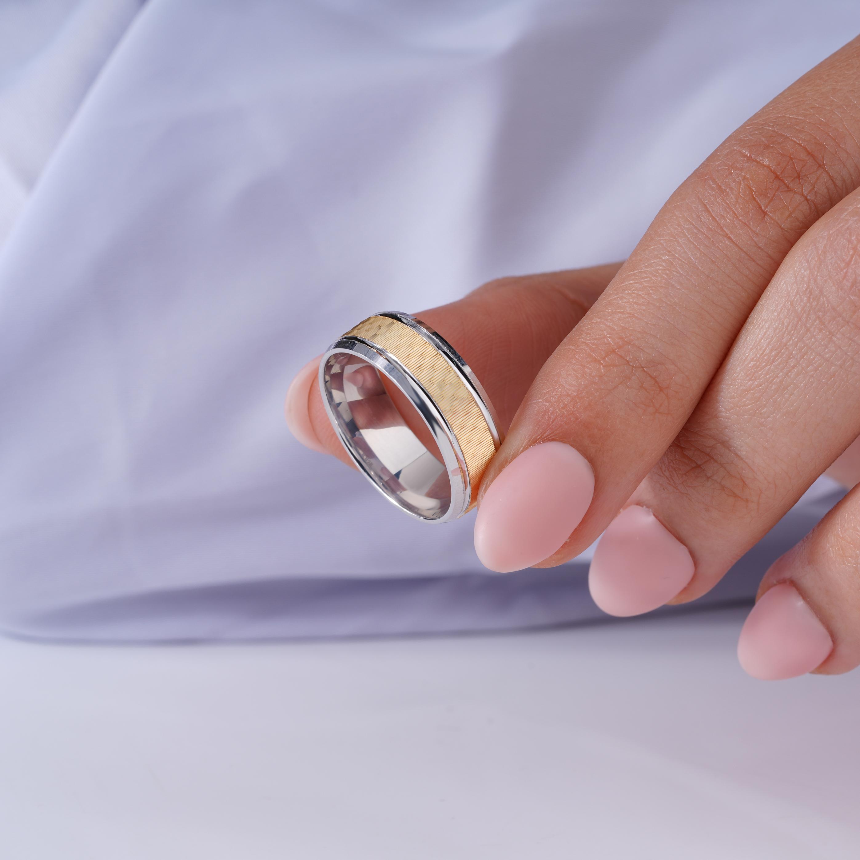 Minimalist 925 Silver Band Ring with Textured Gold Center – Luxury Fashion Ring