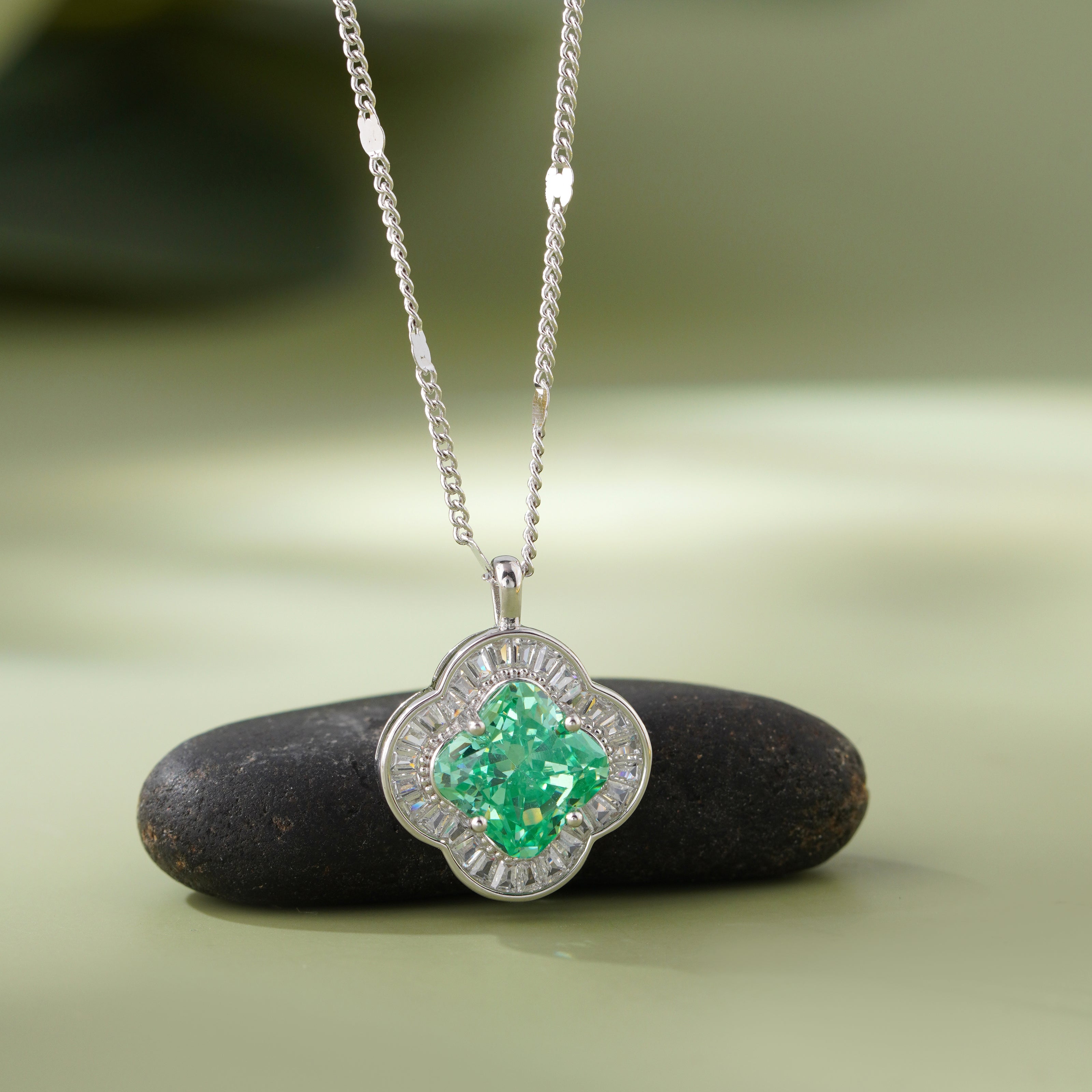Floral Green Stone 925 Silver Pendant Necklace