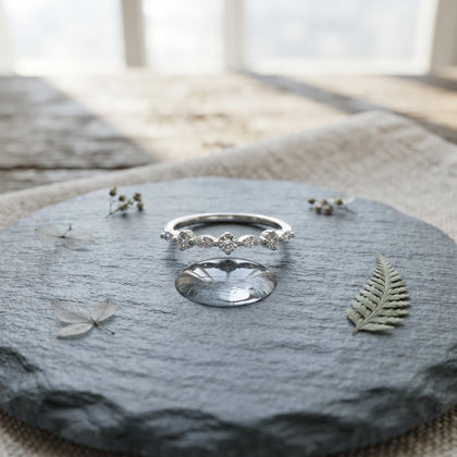 Elegant 925 sterling silver wave ring with round CZ stones for women