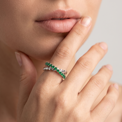 925 Sterling Silver Heart Eternity Ring with Green CZ Stones
