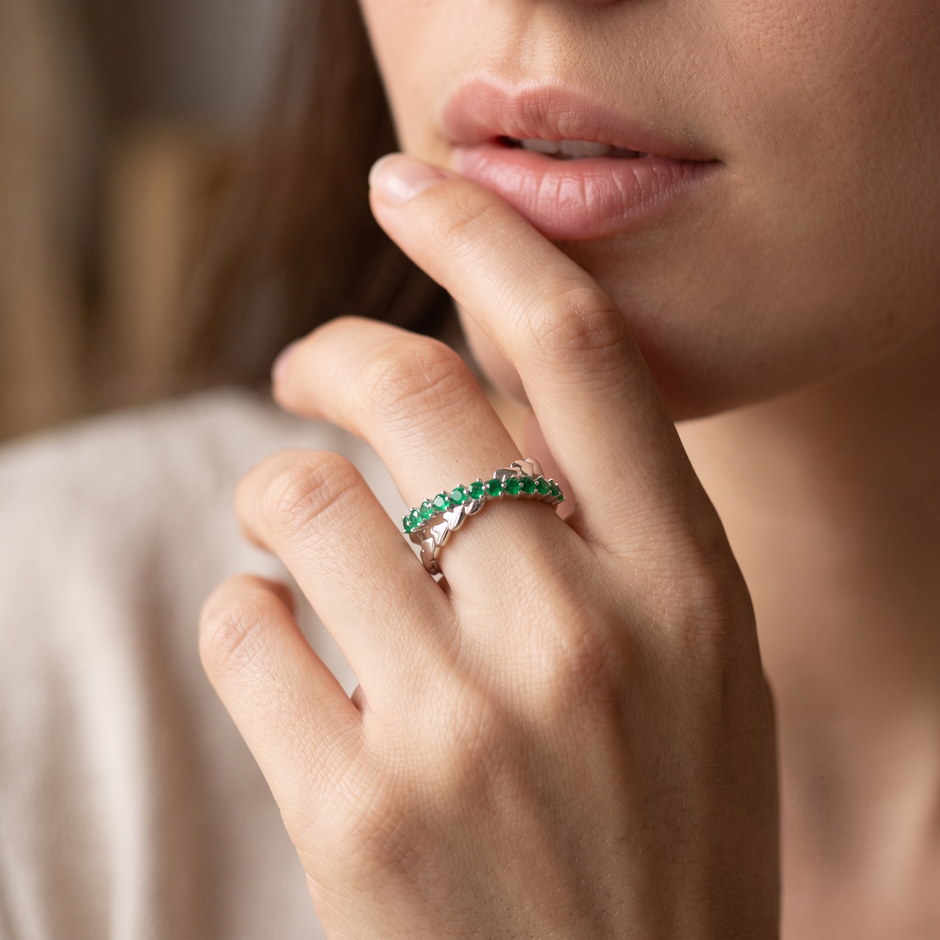 925 Sterling Silver Heart Eternity Ring with Green CZ Stones