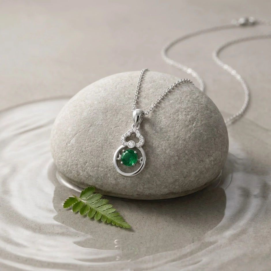 Green Stone Diamond 925 Sterling Silver Pendant Chain for Women