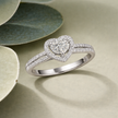 Heart-cut Moissanite Diamond Ring