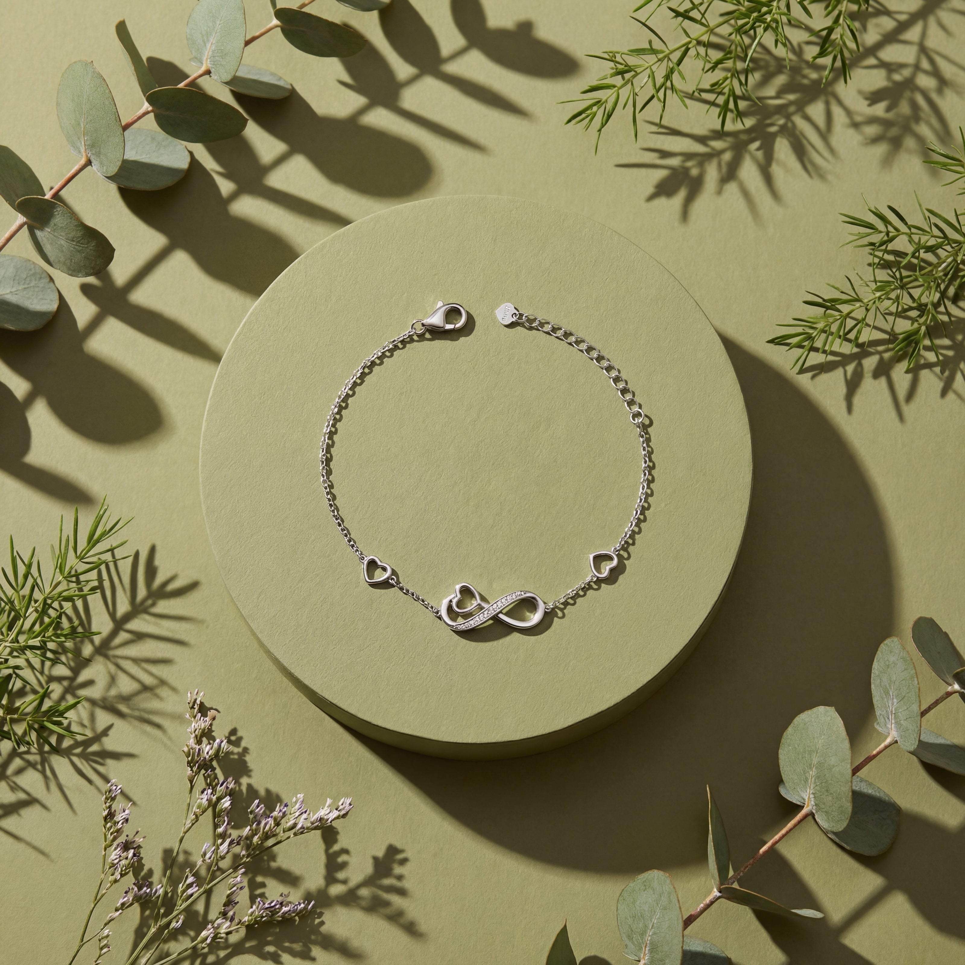 Infinity Heart Bracelet in 925 Sterling Silver