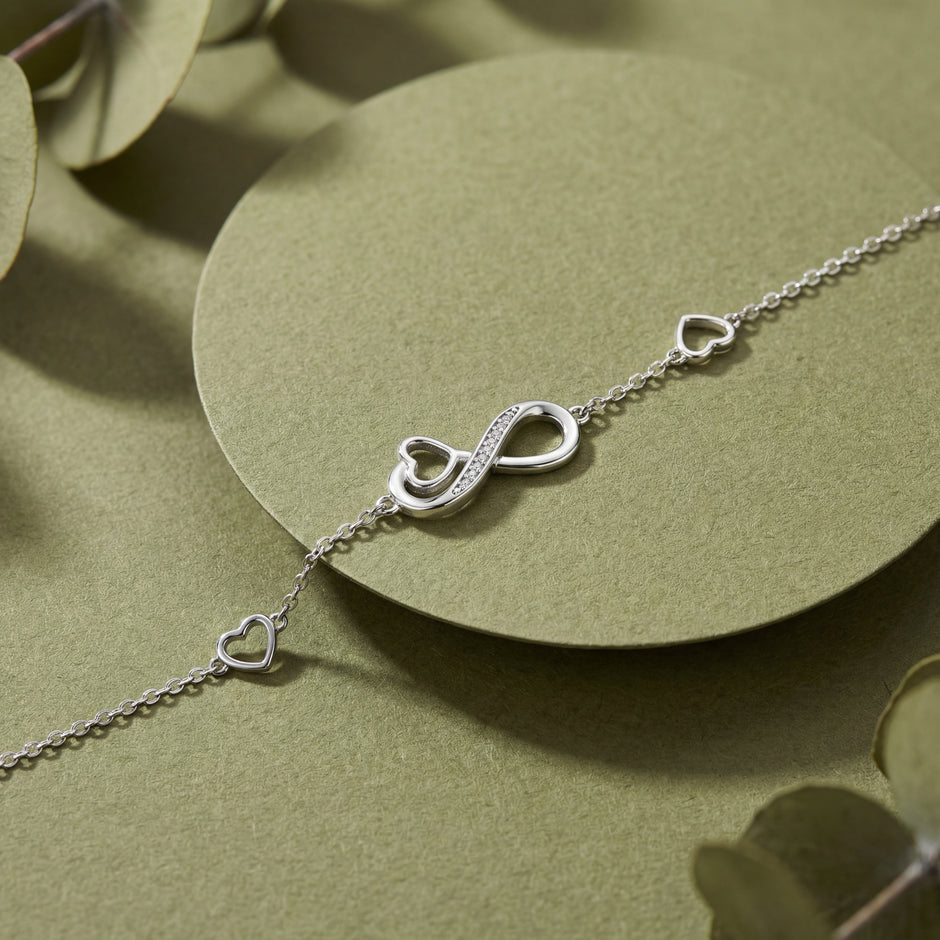 Infinity Heart Bracelet in 925 Sterling Silver