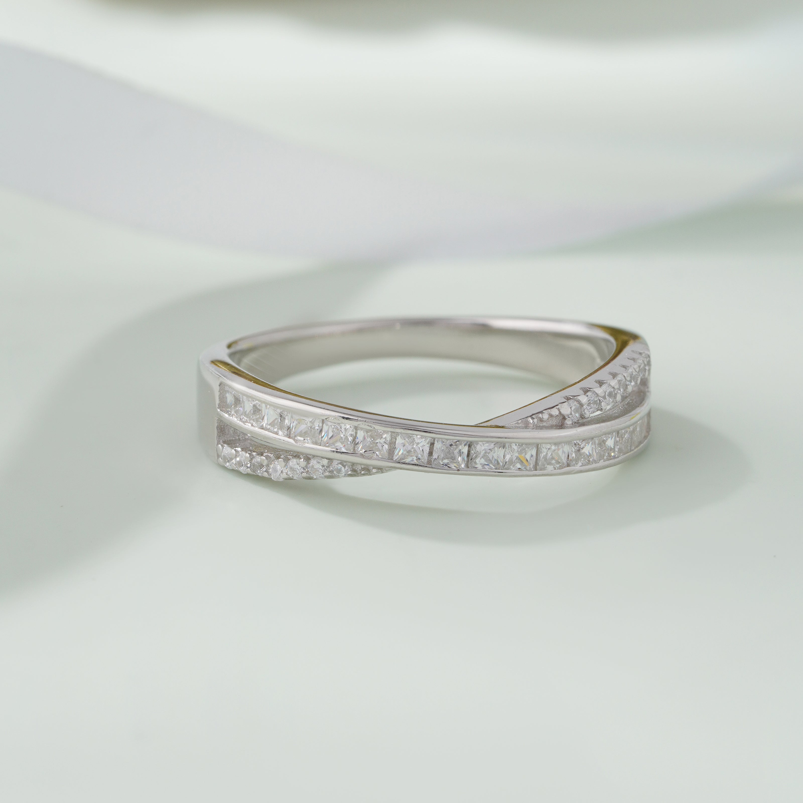 Infinity Design Diamond Ring on Hand