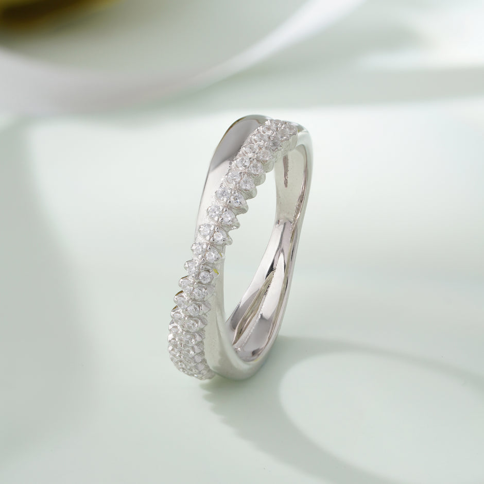 Infinity Design Diamond Silver Ring on Hand