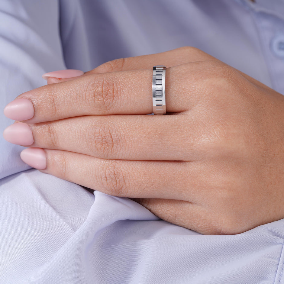 Linear Diamond Cut Textured Silver Ring on Hand