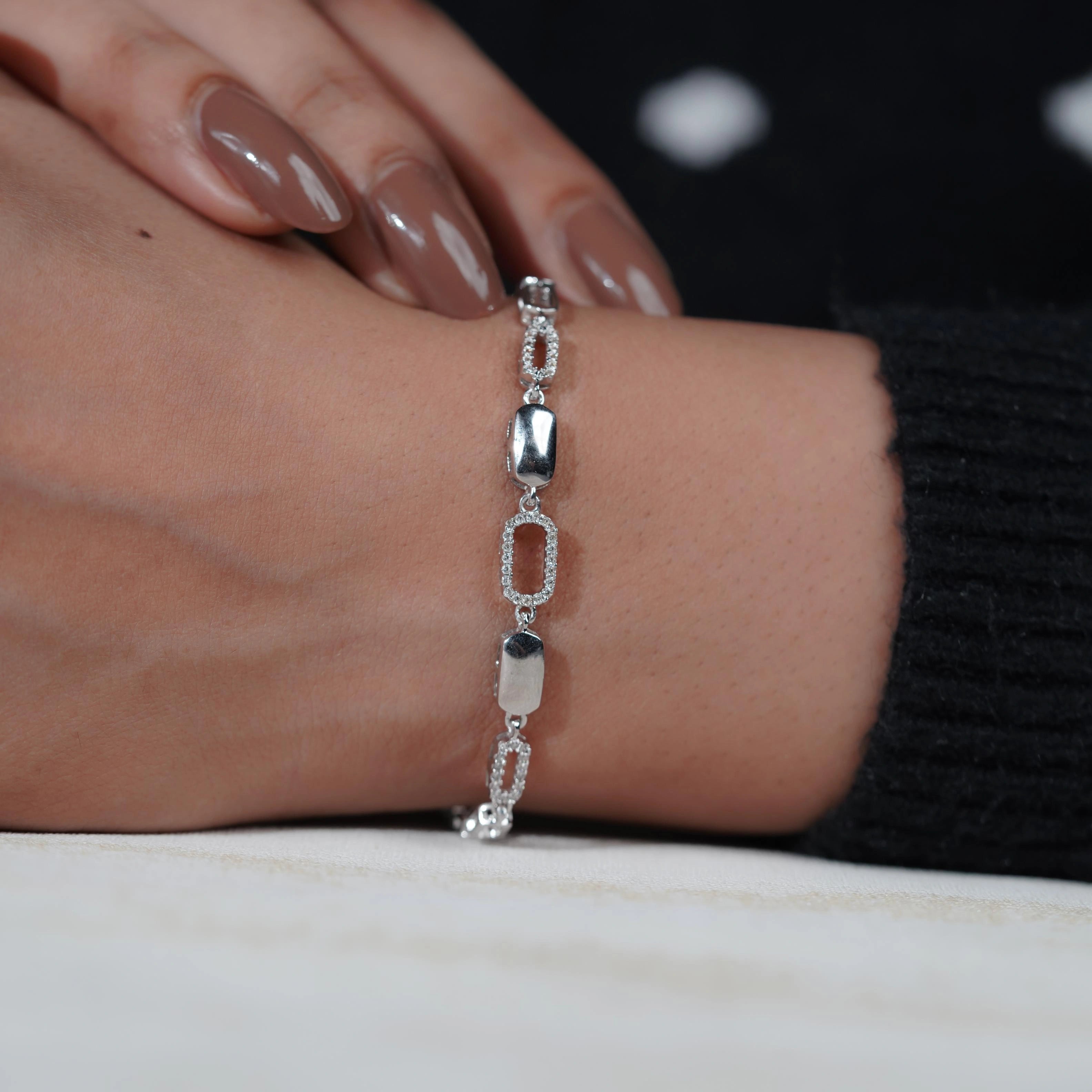 Geometric Link Diamond Adjustable Silver Bracelet for Women