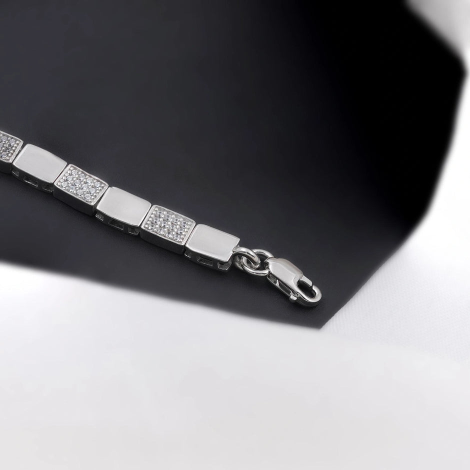 Ribbon Design Bow Grace Diamond Adjustable Bracelet for Women