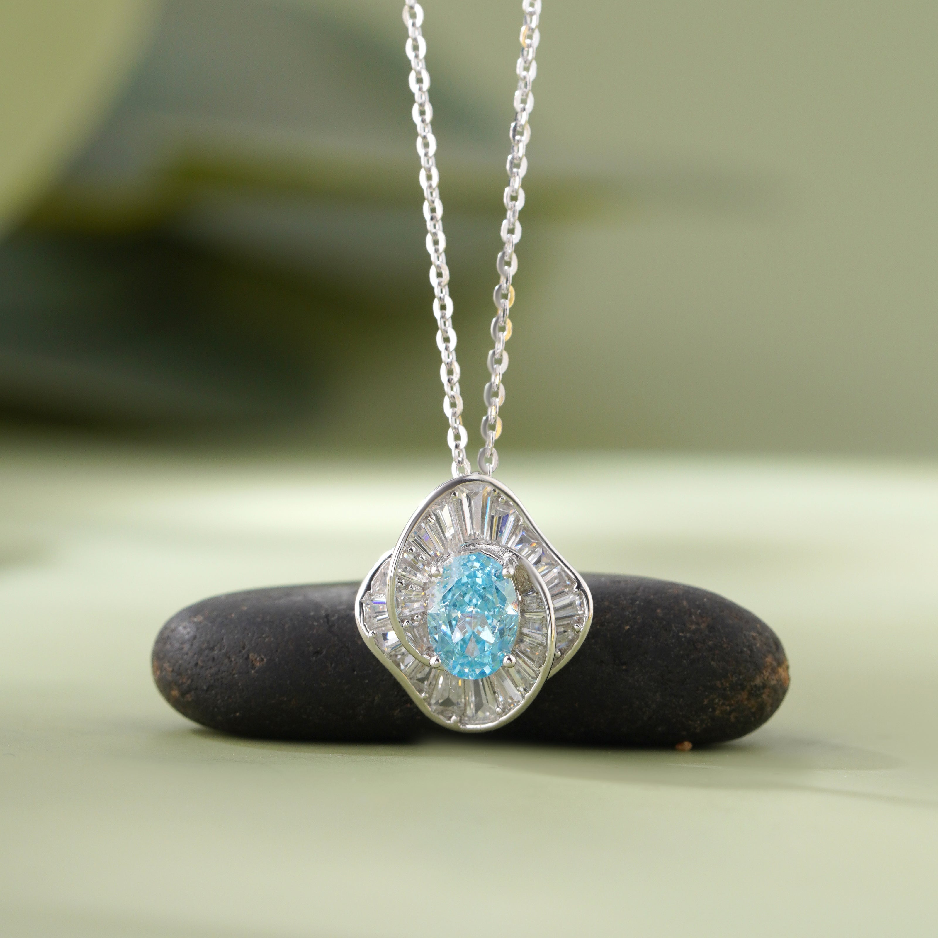 Ocean Bloom Blue Stone 925 Silver Pendant Chain