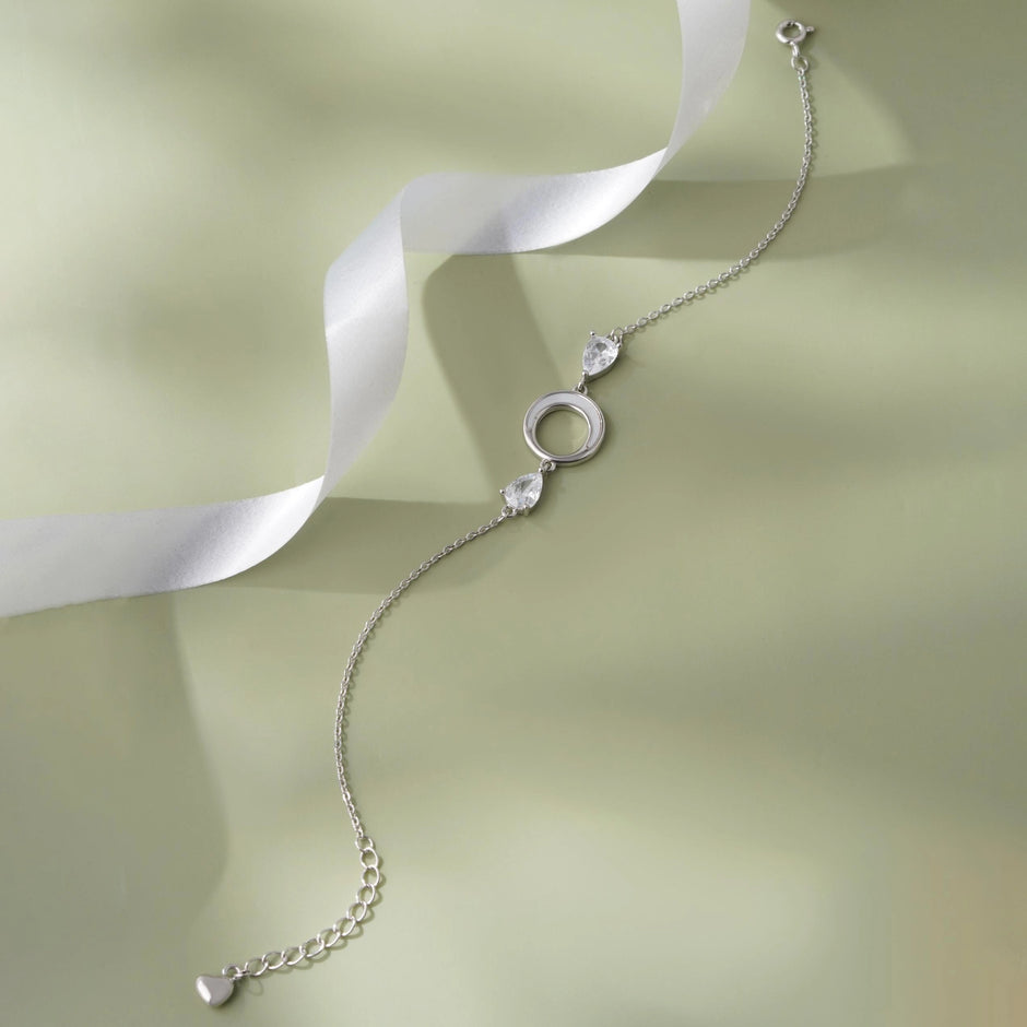 Open Circle Design 925 Sterling Silver Bracelet for Women