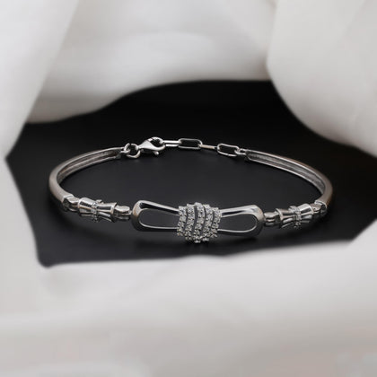 Elegant Diamond Knot Silver Bracelet for Women