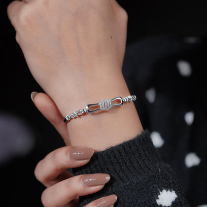 Elegant Diamond Knot Silver Bracelet for Women