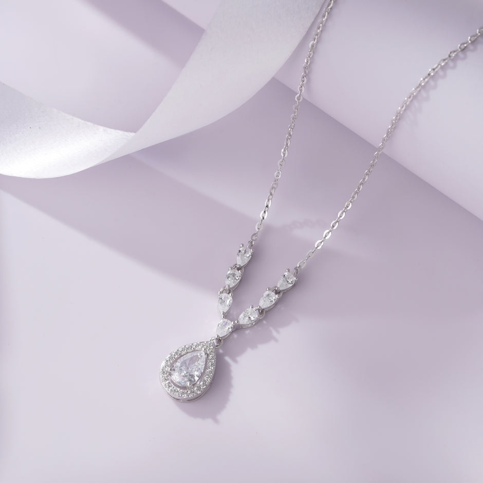 Pear Shape Diamond 925 Silver Pendant Necklace