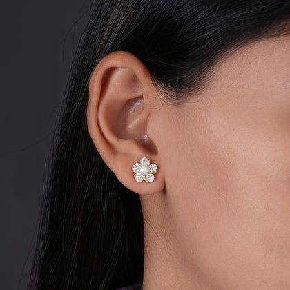 Pearl Bloom Diamond Flower Gold Stud Earrings