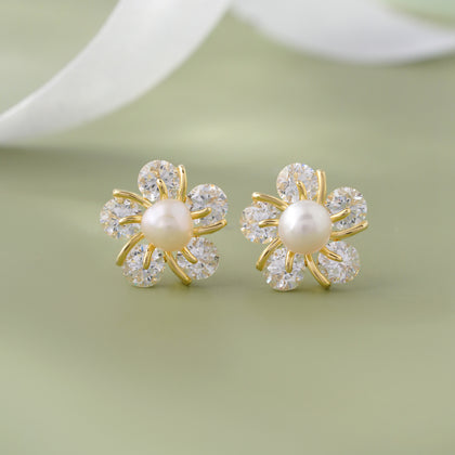 Pearl Bloom Diamond Flower Gold Stud Earrings