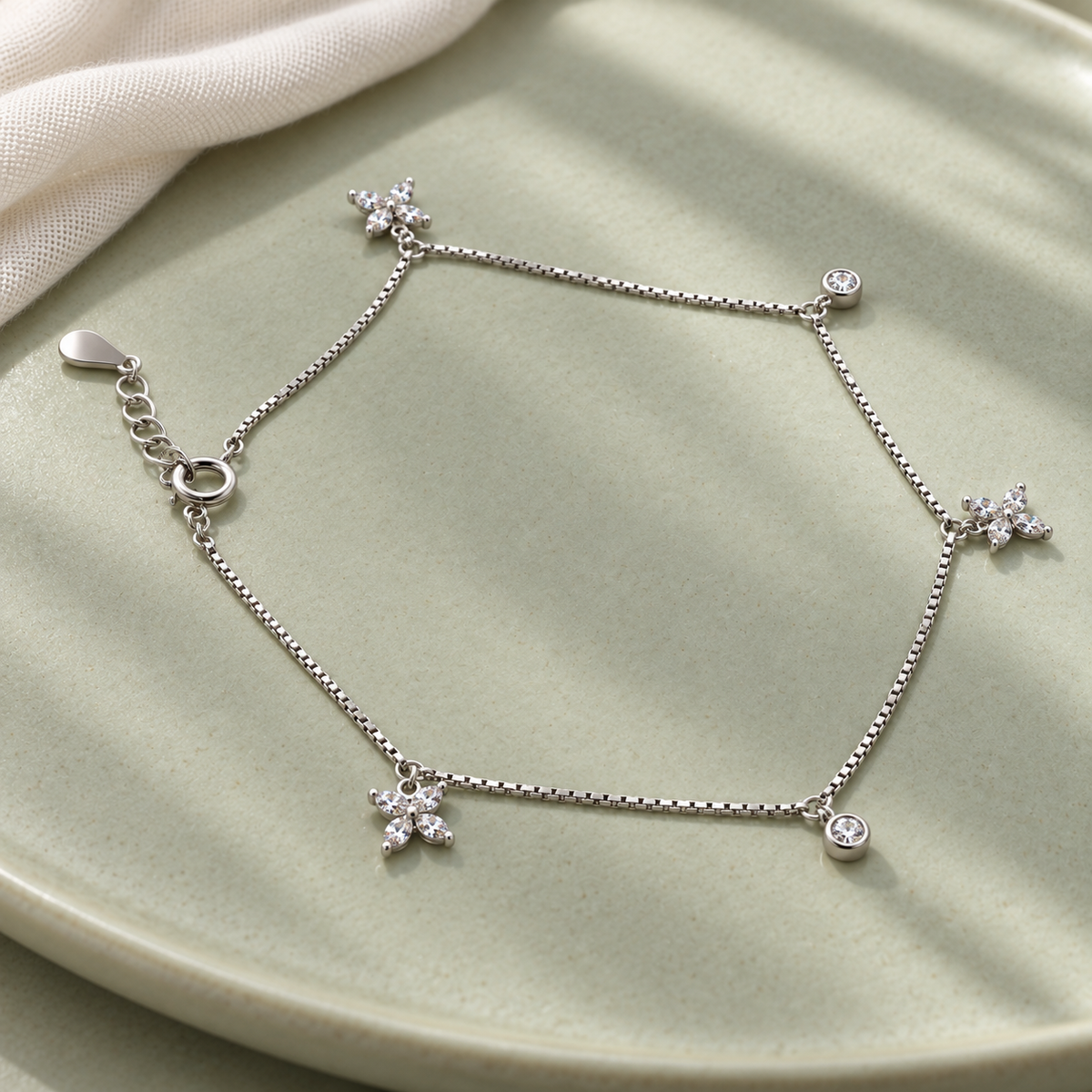 Petal Sparkle Silver Charm Anklet