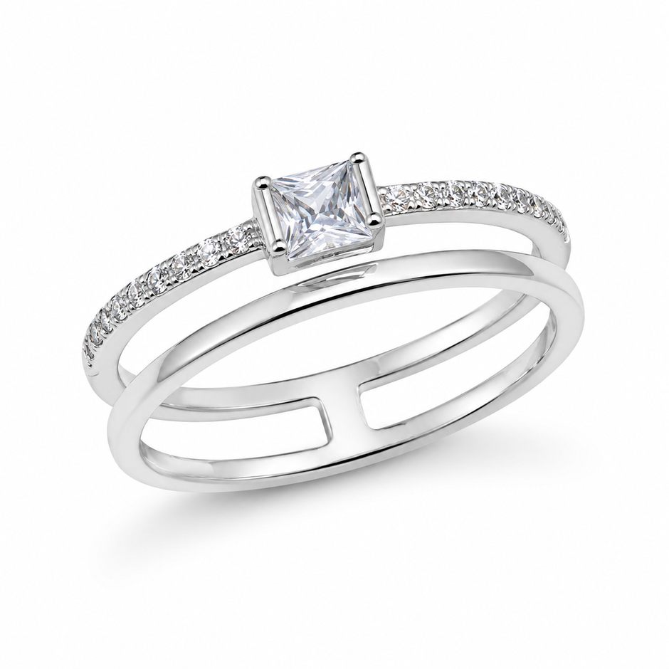 925 Sterling Silver Princess Cut Solitaire CZ Ring with Pavé Band on Crystal Geode Display