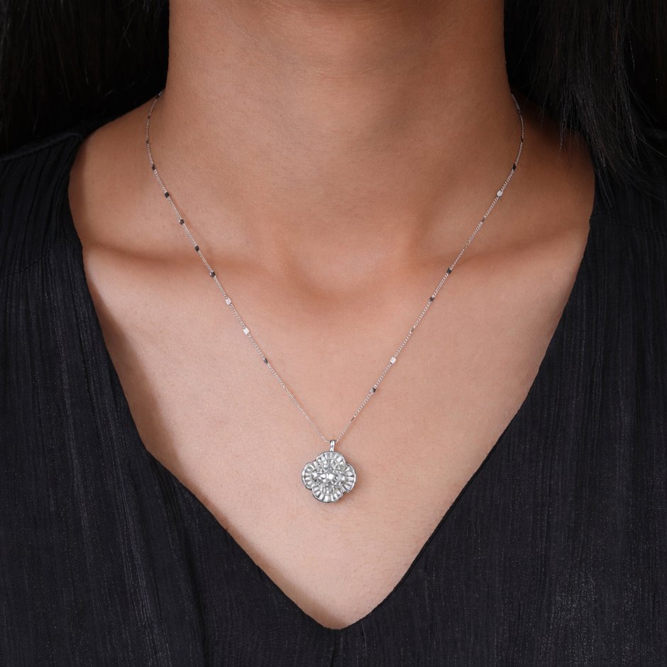 Pure Radiance White Diamond in 925 Sterling Silver Pendant Chain for Women