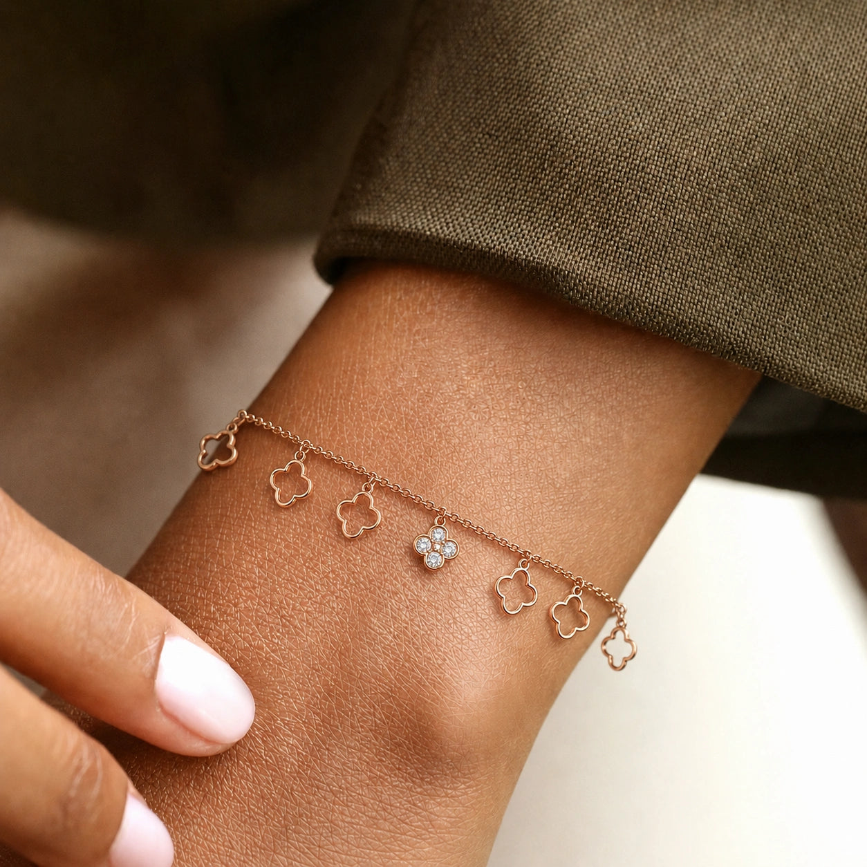 Rose gold 925 sterling silver clover charm bracelet for women