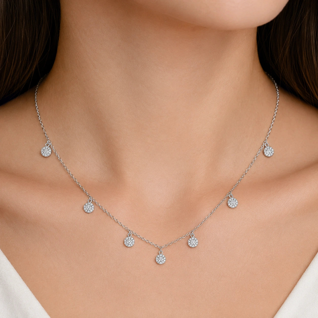 Round Floral Charm 925 Sterling Silver Chain Pendant for Women