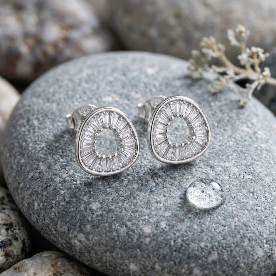 Round Open Circle Diamond Design 925 Sterling Silver Stud Earrings for Women