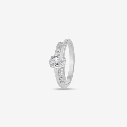 Silver Round Diamond Ring on Hand