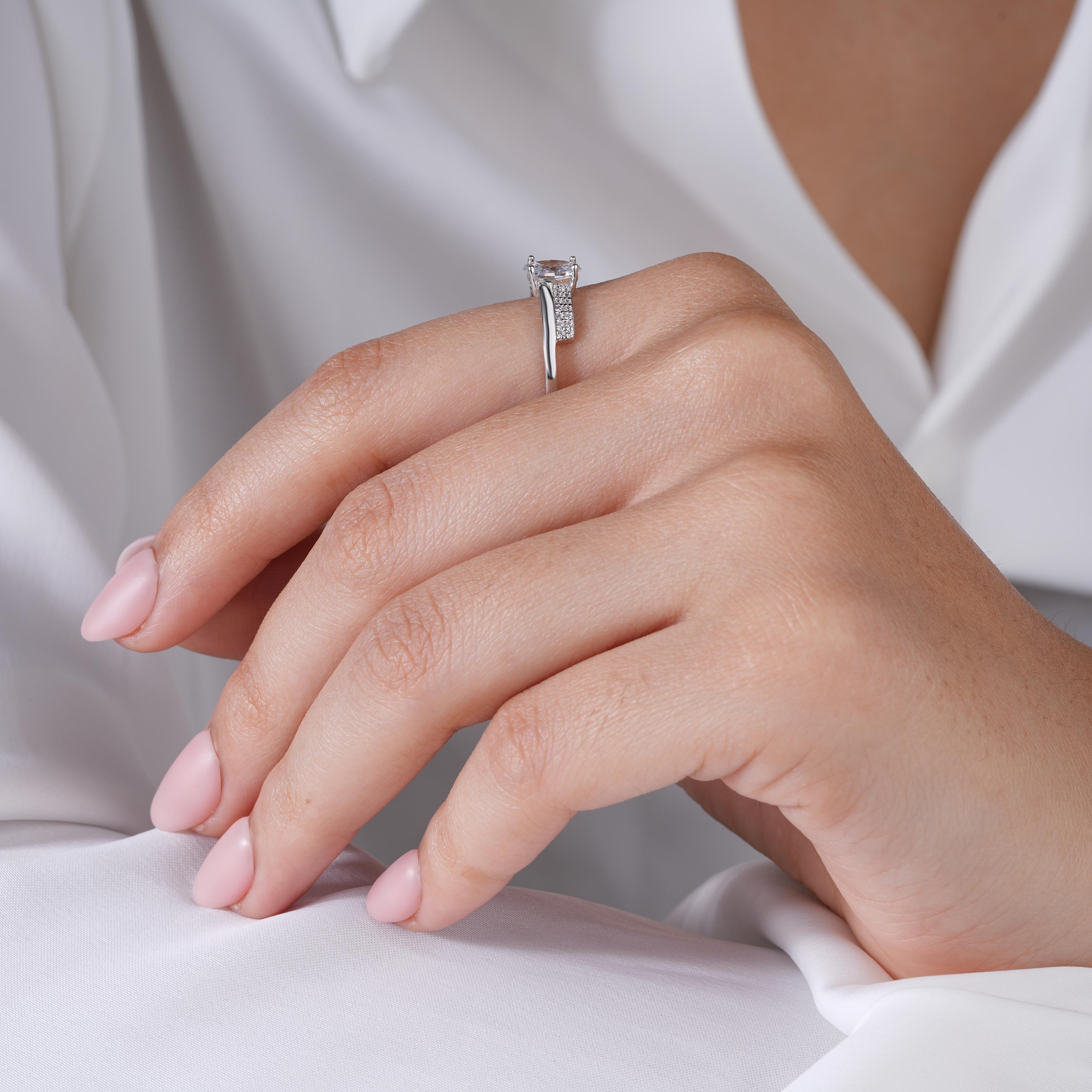 Silver Round Diamond Ring on Hand