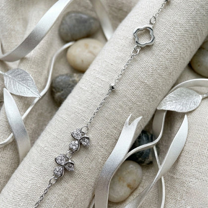 Silver 925 sterling silver bow charm bracelet for women
