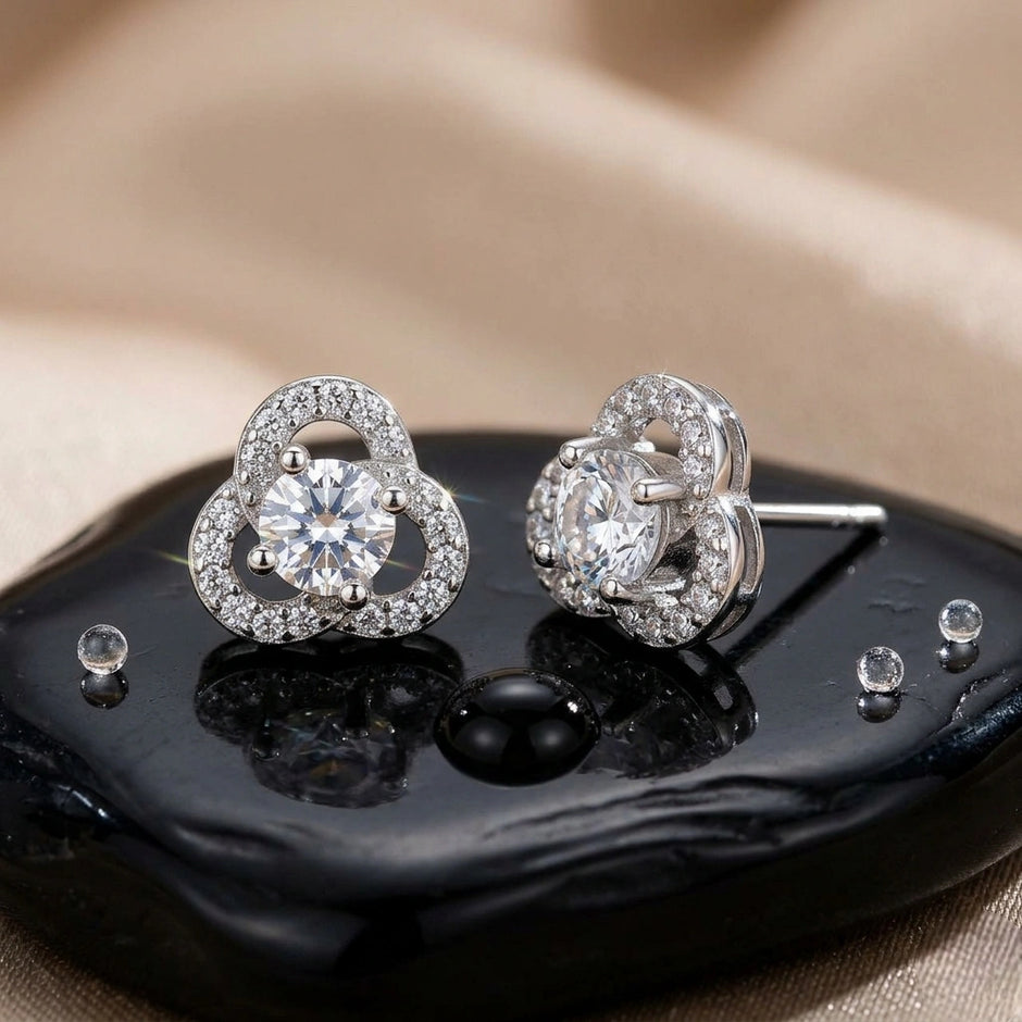 Silver Flower Circle Diamond 925 Sterling Silver Stud Earrings for Women________________________________________
