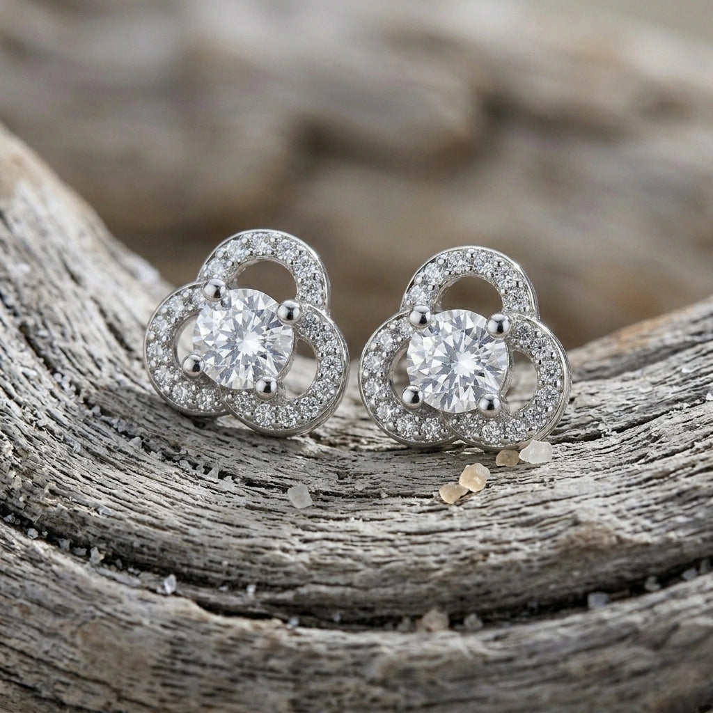 Silver Flower Circle Diamond 925 Sterling Silver Stud Earrings for Women________________________________________