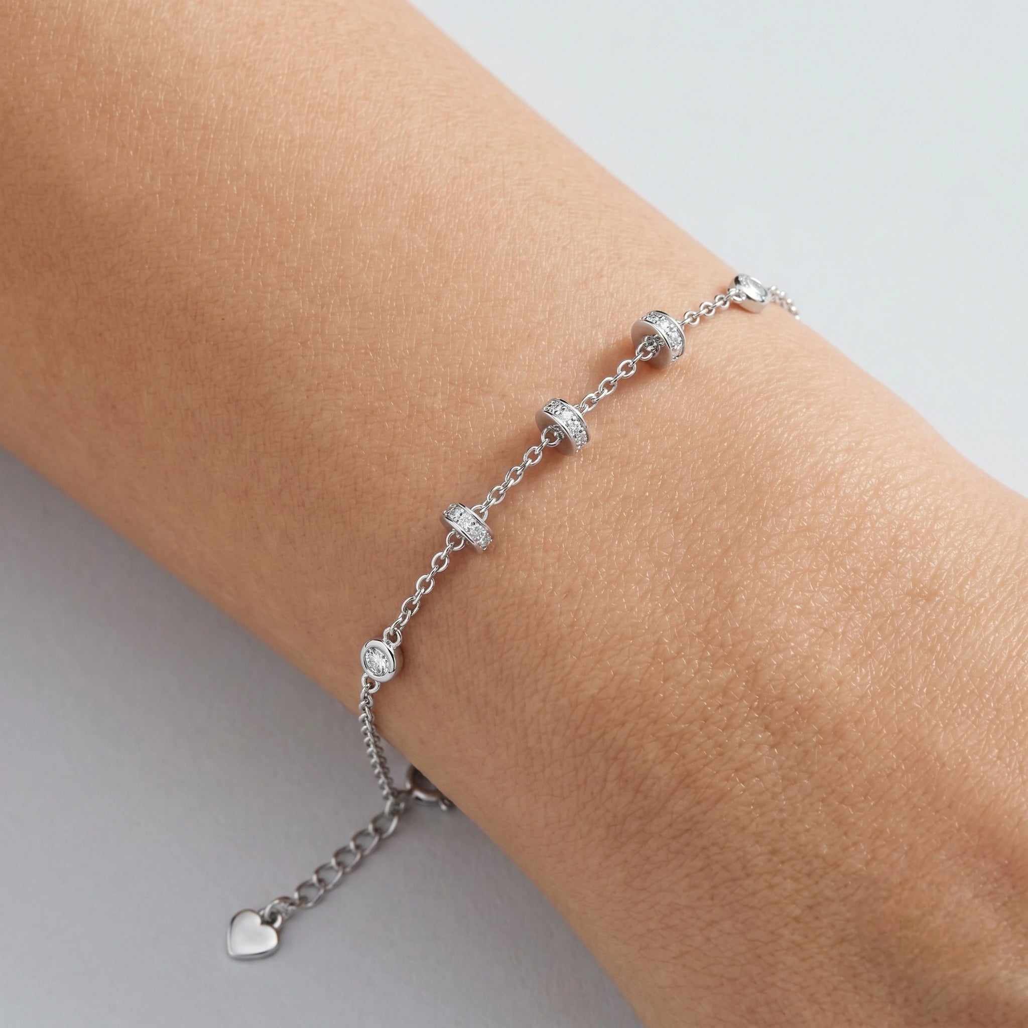 Silver 925 sterling silver round charm bracelet for women