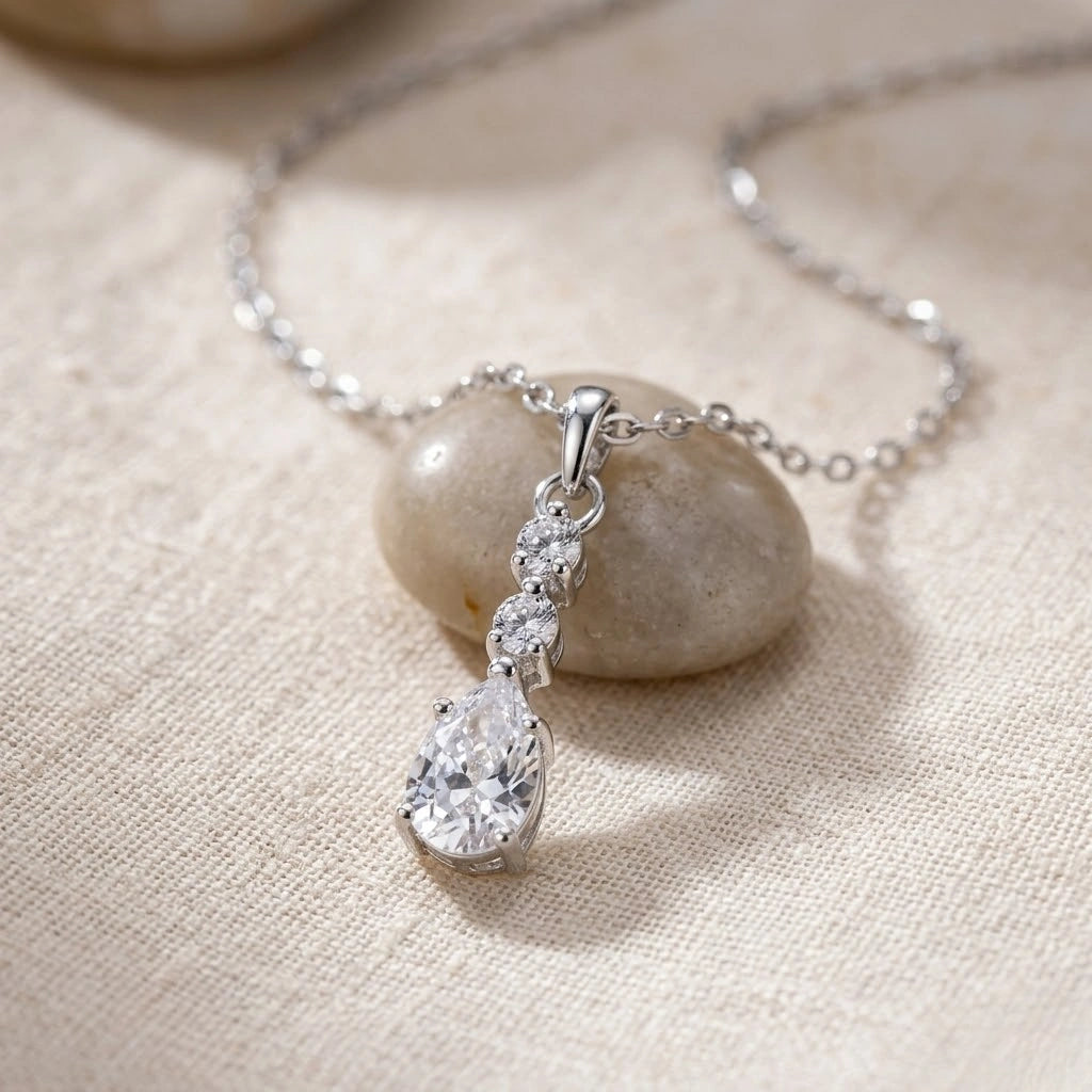 Silver Round Drop White Stone 925 Sterling Silver Pendant Chain for Women