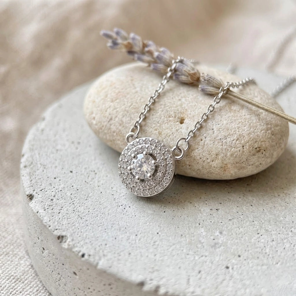 Silver Round Halo White Stone 925 Sterling Silver Pendant Chain for Women