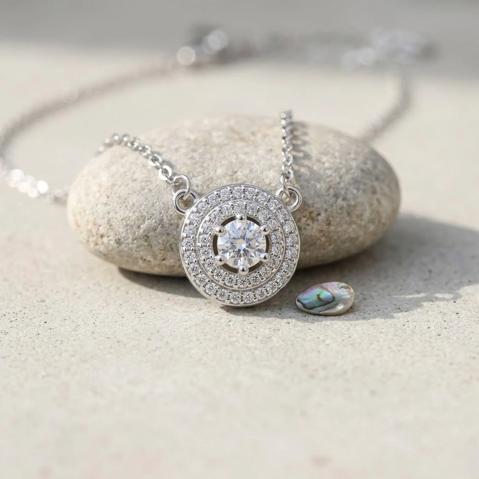 Silver Round Halo White Stone 925 Sterling Silver Pendant Chain for Women