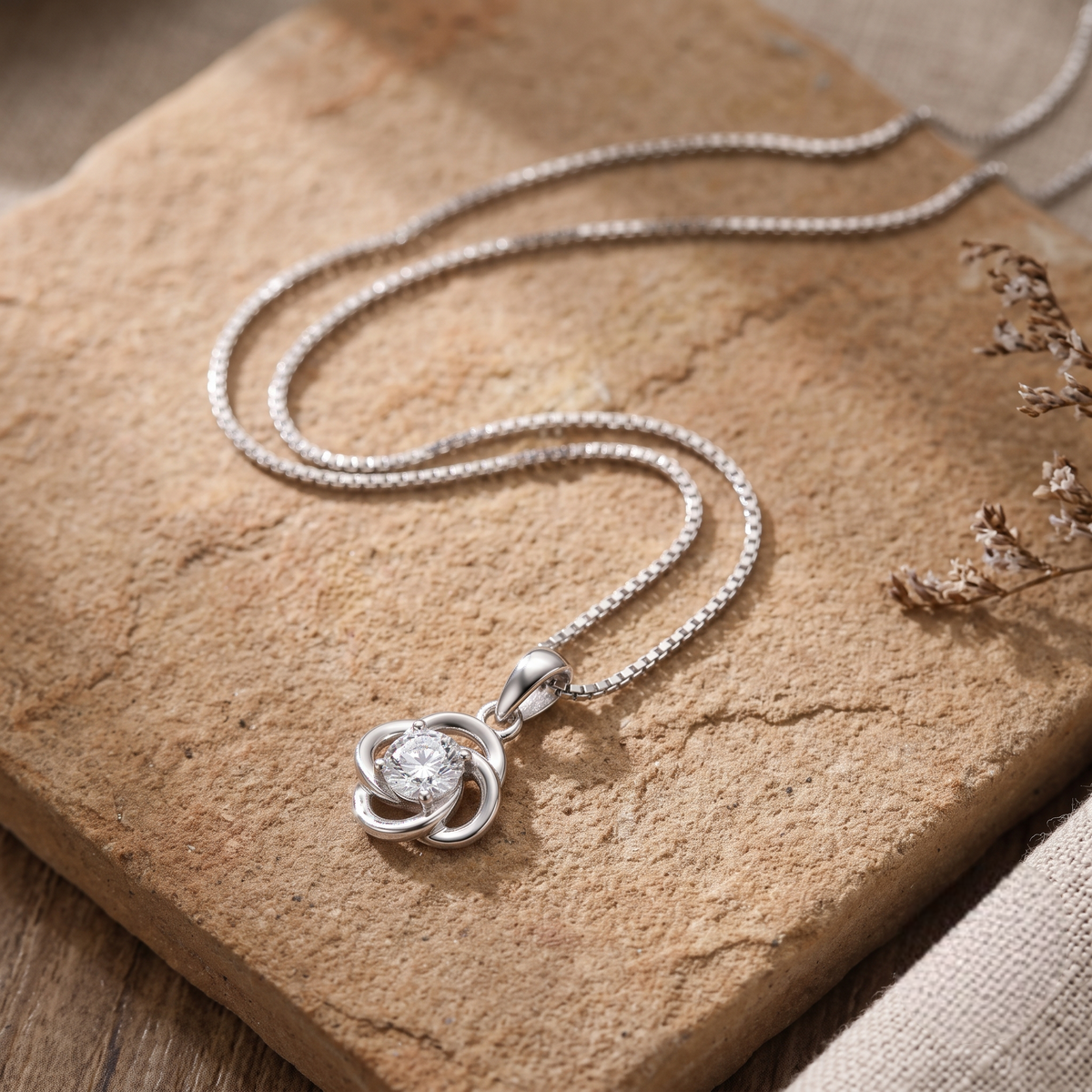Silver Swirl Solitaire Pendant Necklace