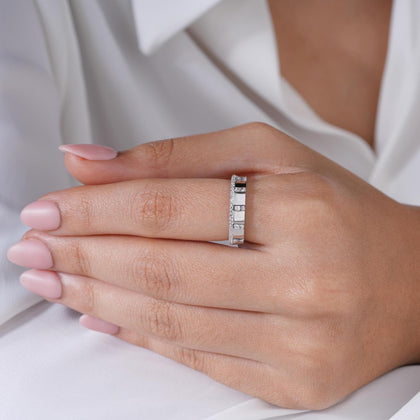 Simple Diamond Ring