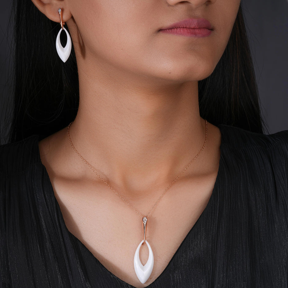 White Enamel Inlay 925 Sterling Silver Rose Gold Pendant Set for Women