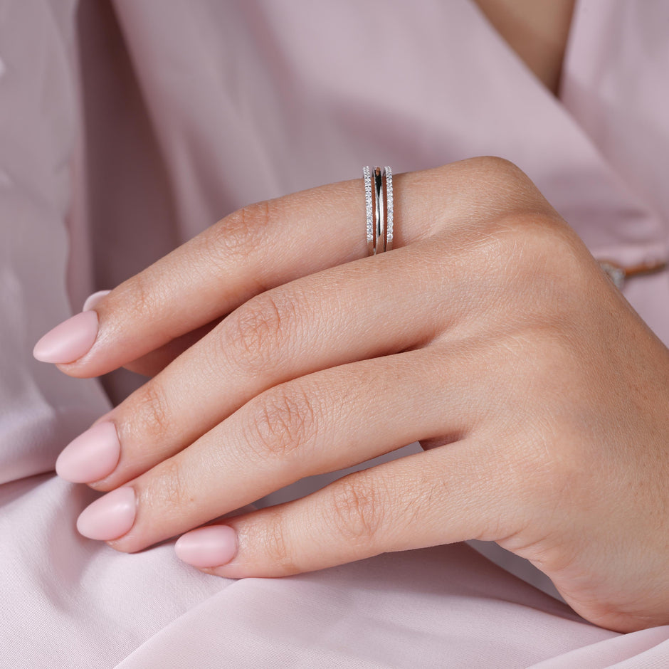 Elegant Double Band Diamond Ring