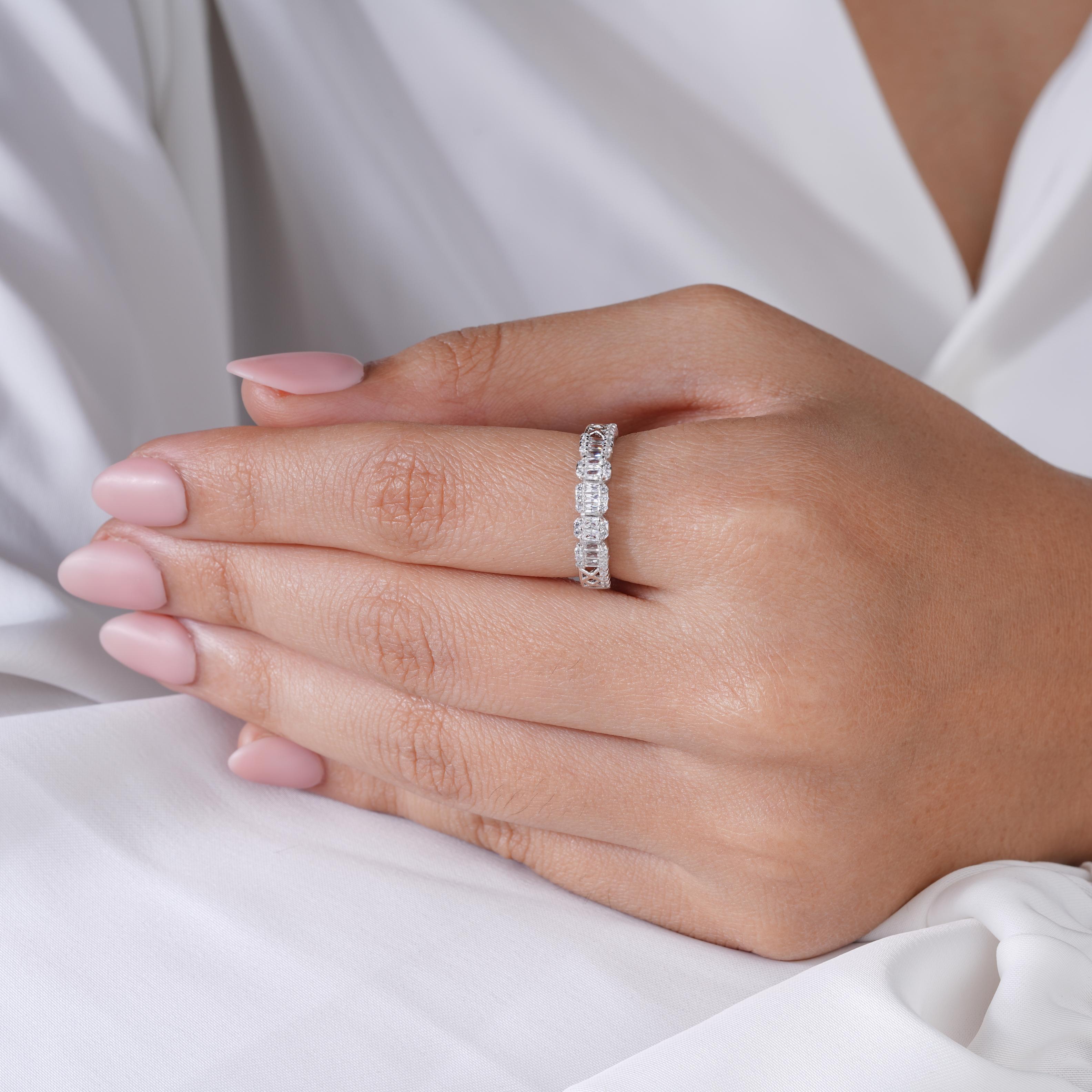 Round-cut CZ Diamond Ring